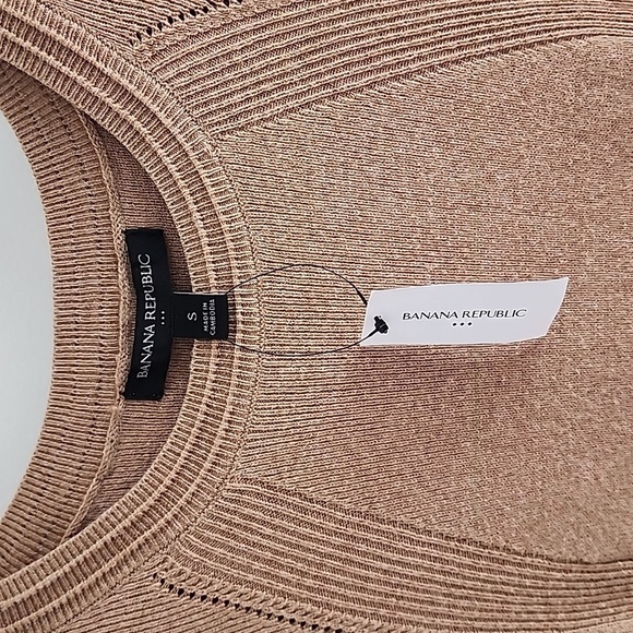 NWT Fit and flare sweater dress in camel color size small - Picture 5 of 6